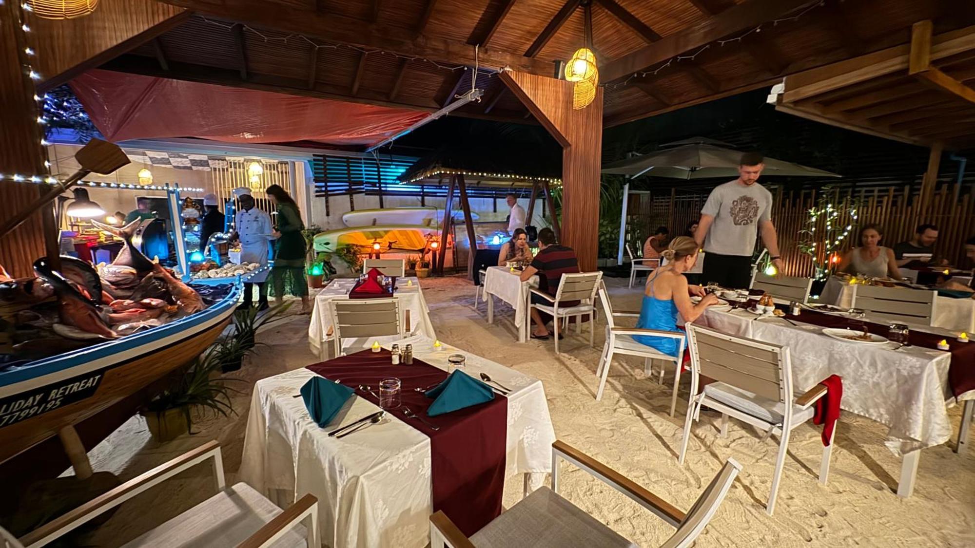 פלידהו Alimas Holiday Retreat Maldives מראה חיצוני תמונה